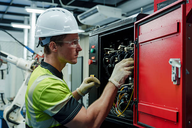 24/7 Emergency Electrician experts in Cactus, TX
